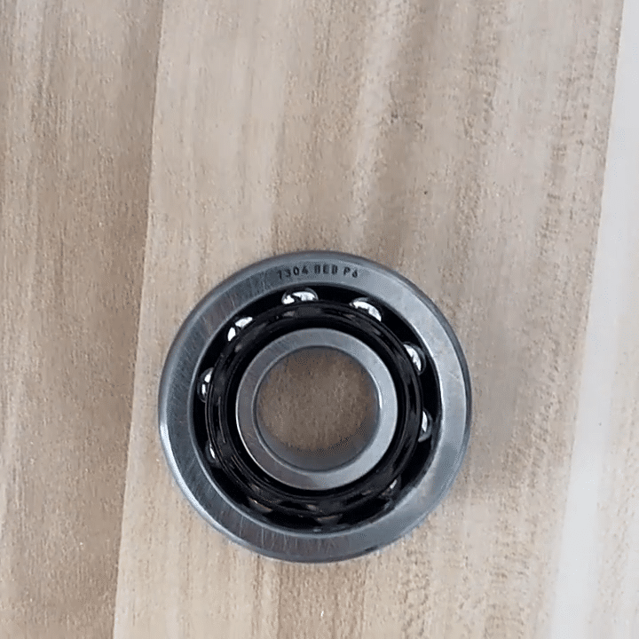 Hiigh precision original japan 7001b bearing 12x28x8 angular contact ball bearings