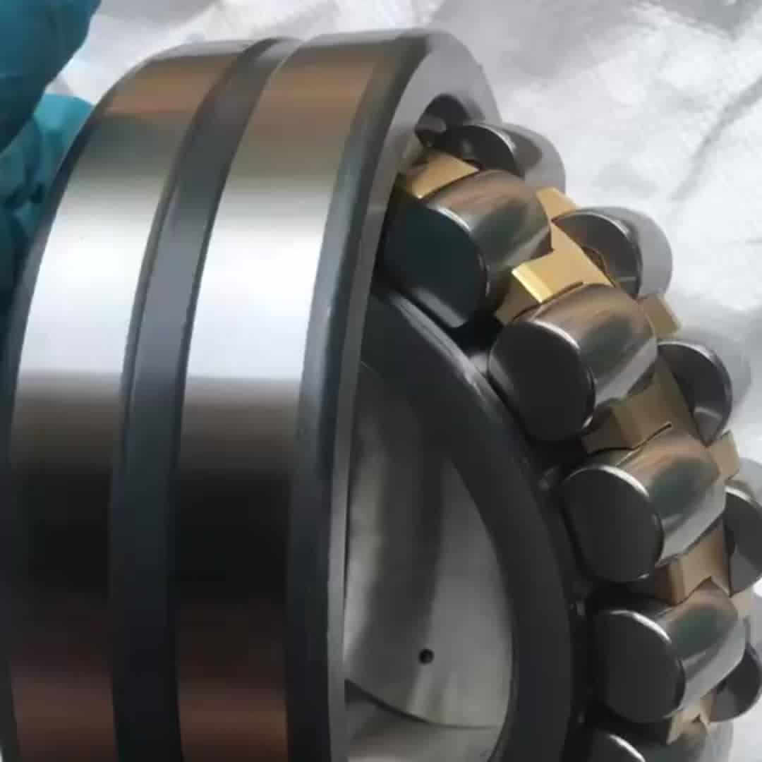 22215 ead1ntn self aligning spherical roller bearing with factory price