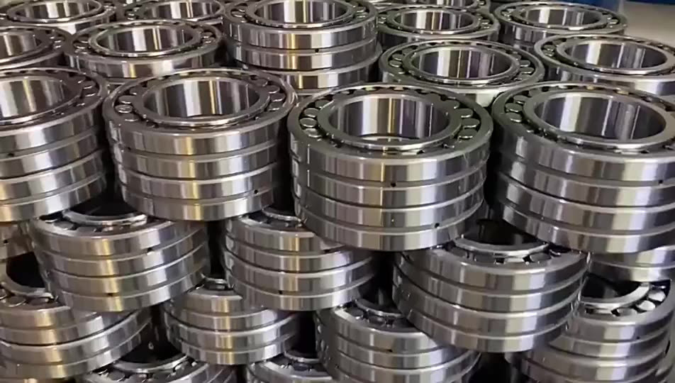 China Manufacturer 24180 24184 24188 24192 24196 CA/W33 Spherical Roller Bearing