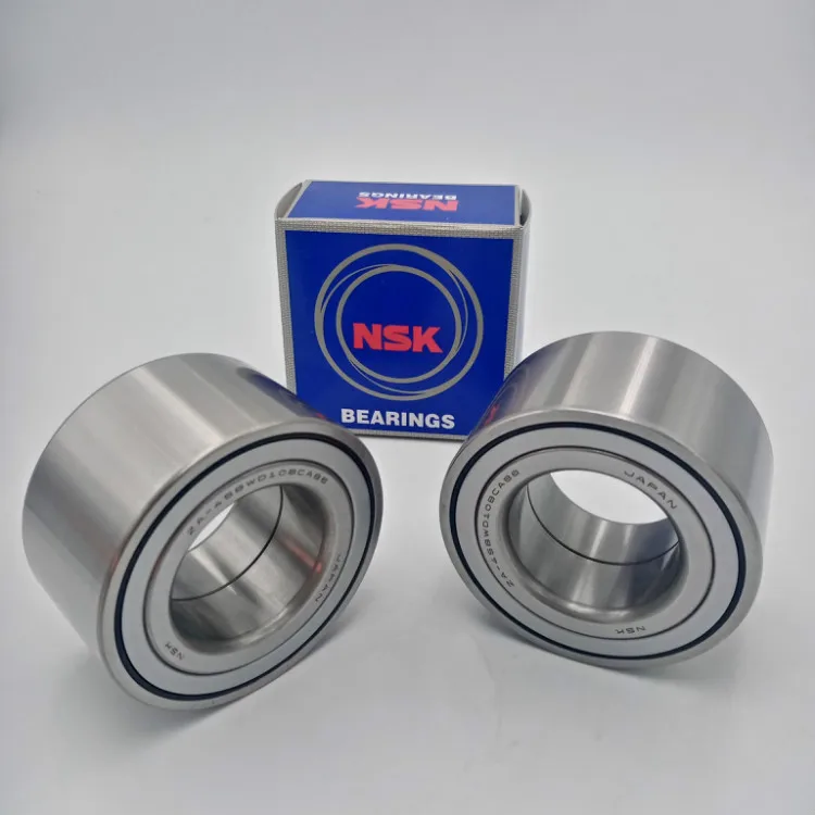 Original Japan KOYO NSK brand Wheel hub bearings DAC70100032 70x100x32mm