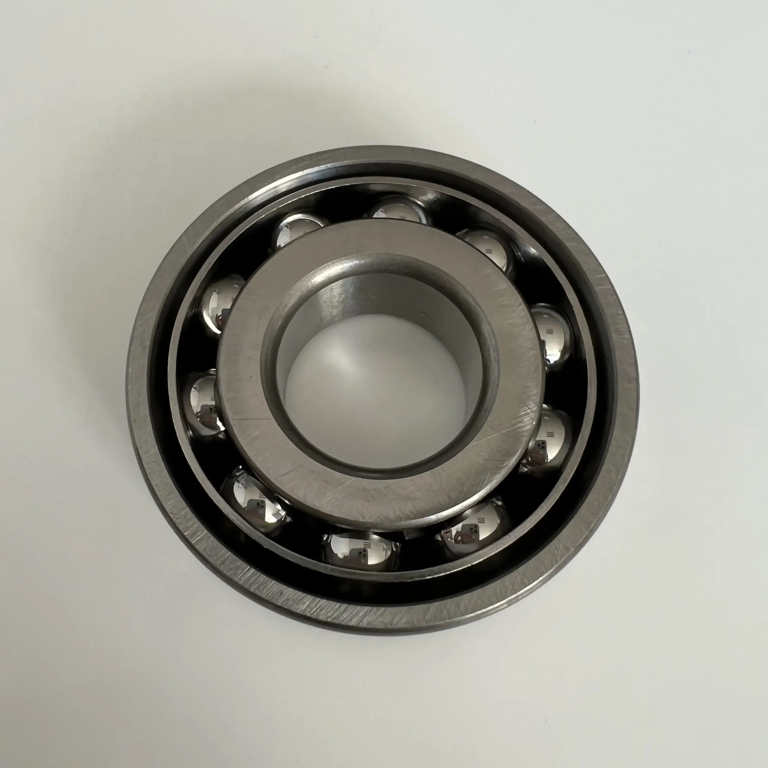 High quality F-234975.06 bearing automobile differential bearing