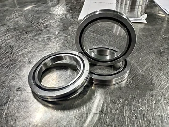 China factory price export quality crbh7013auut1p5 integrated ultra-thin crossed roller slewing ring bearings