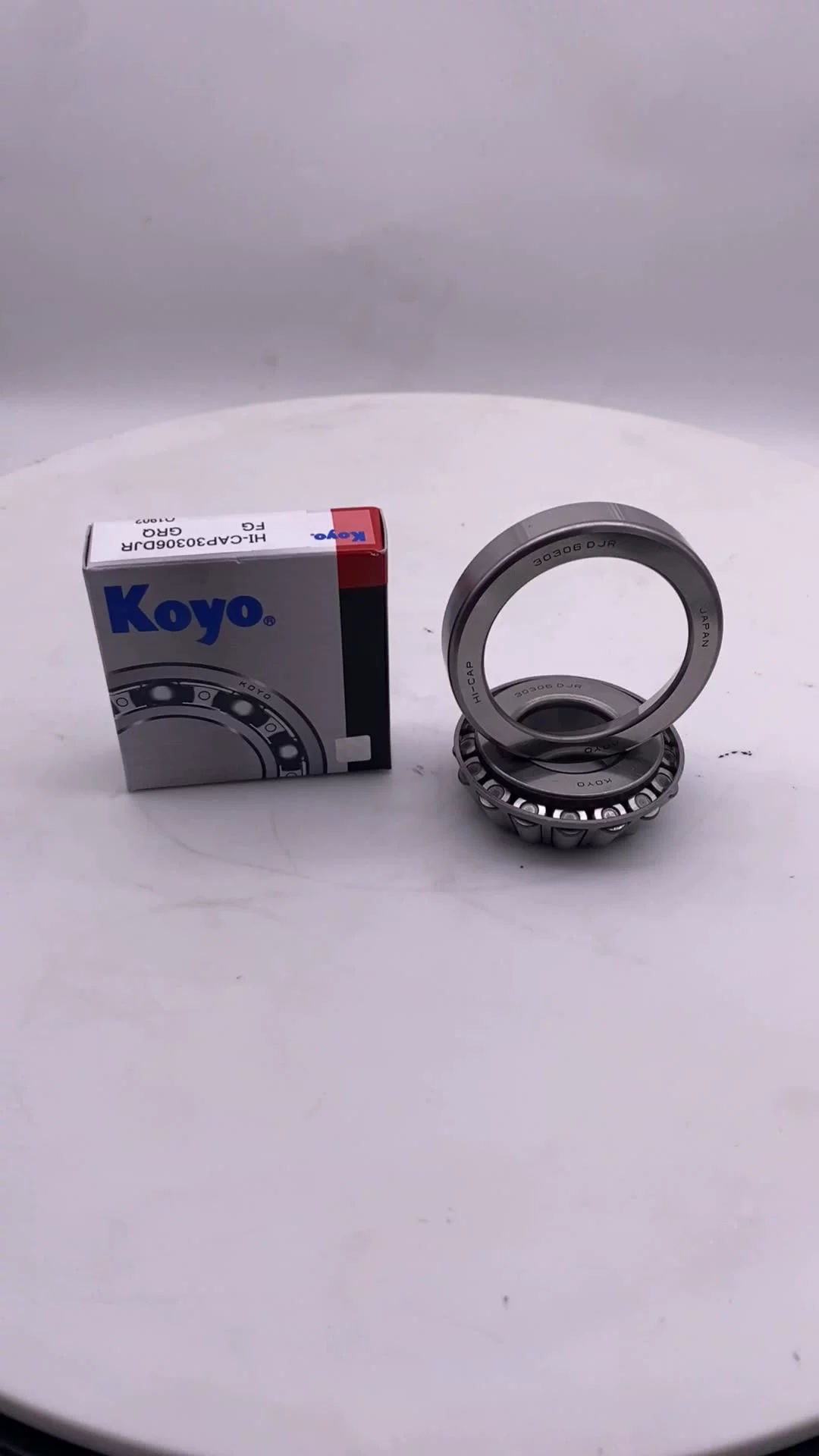 Japan koyo high precision taper roller bearing rodamientos 30208 30208j 30208jr