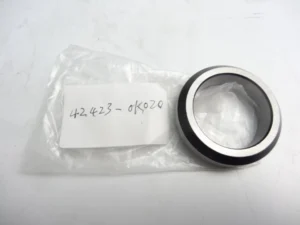 Japan Koyo Rear wheel hub Bearing  42423-0k020 424230K020