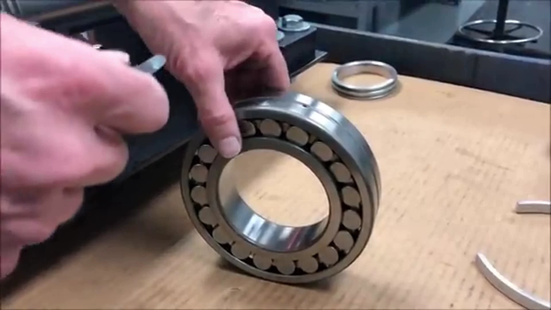 NN3022-AS-K-M-SP Super Precision Cylindrical Roller Bearing NN3022.AS.K.M.SP  NN3022k/P5-W33