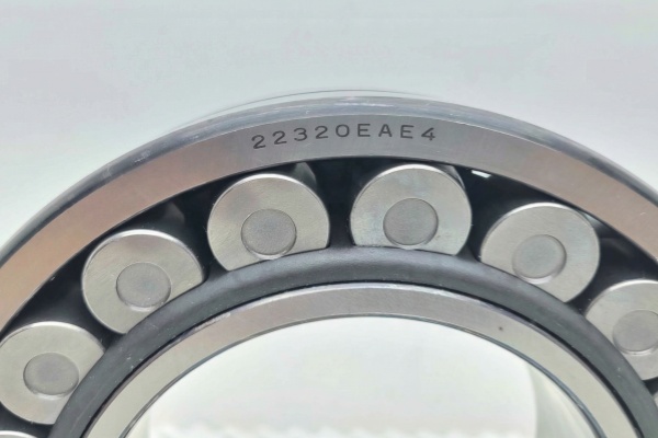 Close-up of a 22320EAE4 spherical roller bearing